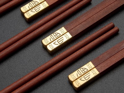 您見(jiàn)過(guò)如此精致的筷子嗎？聚力高溫環(huán)保膠水替企業(yè)產(chǎn)品護(hù)航！