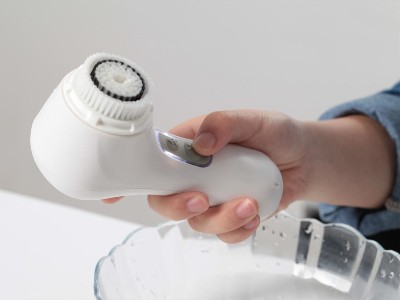潔面儀電防膠方案，聚力牌膠水為粘接電器保駕護(hù)航