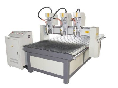 雕刻機(jī)粘接膠水以客戶為核心，解決客戶產(chǎn)品粘接問題為目標(biāo)